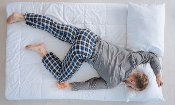 Problemy z zasypianiem – jak sobie z nimi radzić?